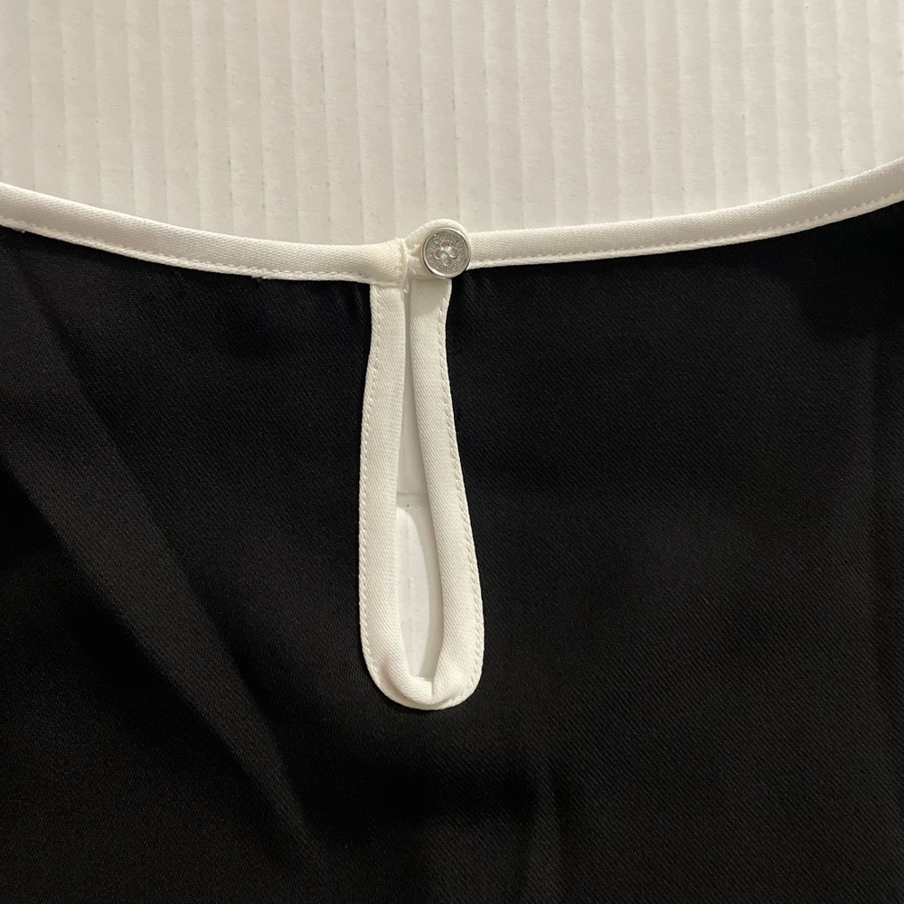 🆕 Calvin Klein CK Women's Sleeveless Black White Piping Trim Blouse Top L 12-14 - Picture 11 of 16